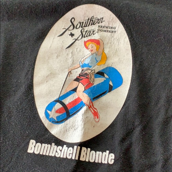 🐣5/$15 Black Vintage Bombshell Blonde Tee - Picture 1 of 3